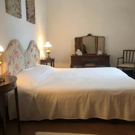 Quinta Do Campo בית כפרי נאזרה